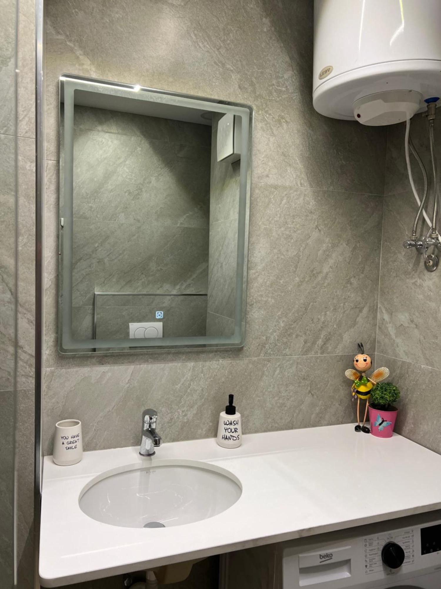 Port View Apartment 2 Дуррес Экстерьер фото